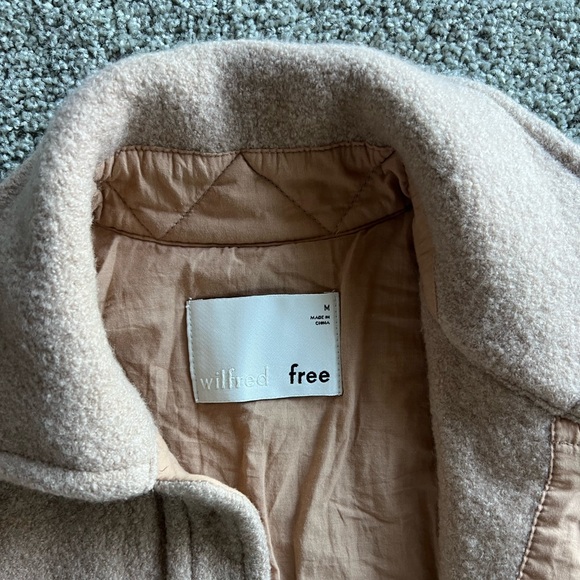 Aritzia button down jacket - Picture 2 of 7